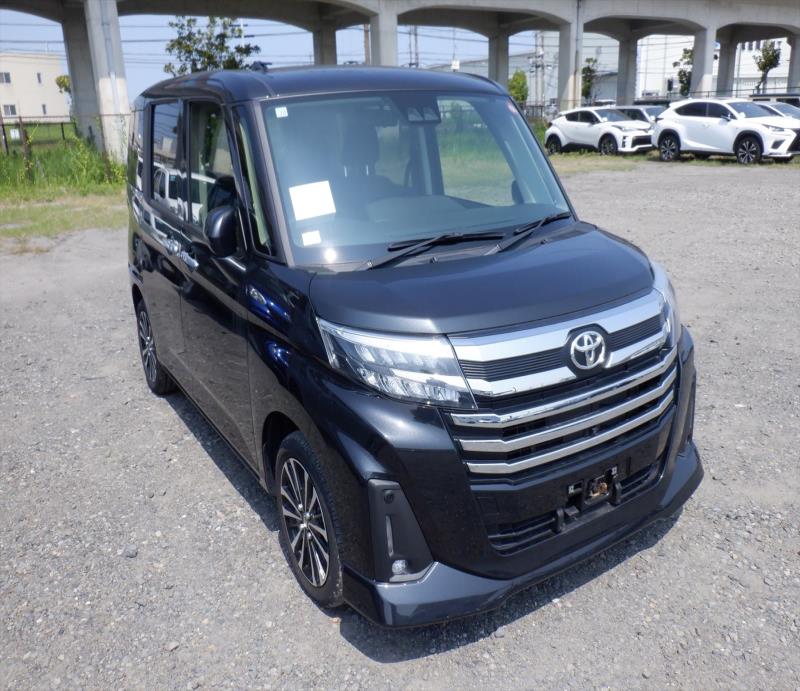 TOYOTA ROOMY 2023/10