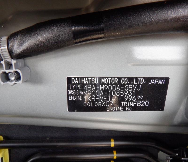 TOYOTA ROOMY 2023/10