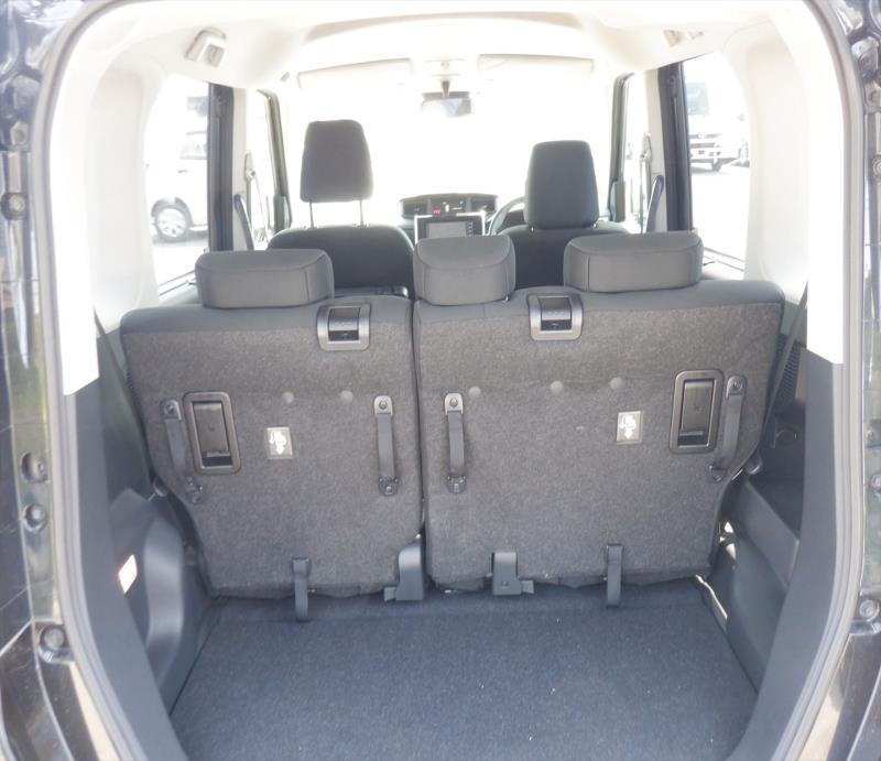 TOYOTA ROOMY 2023/10