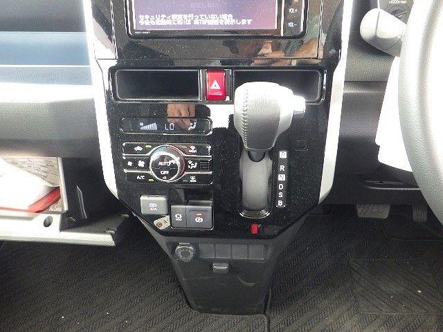 TOYOTA ROOMY 2023/12