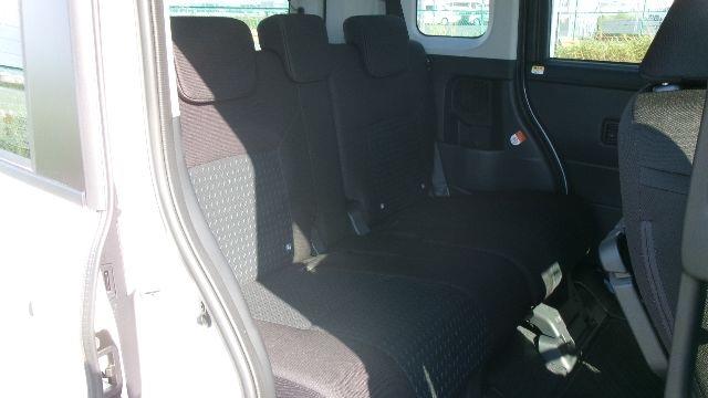 TOYOTA ROOMY 2024/10