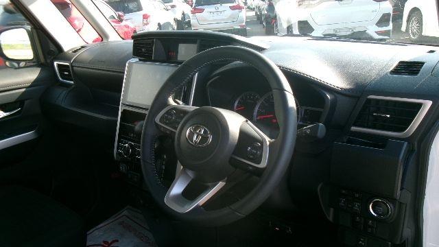 TOYOTA ROOMY 2024/10
