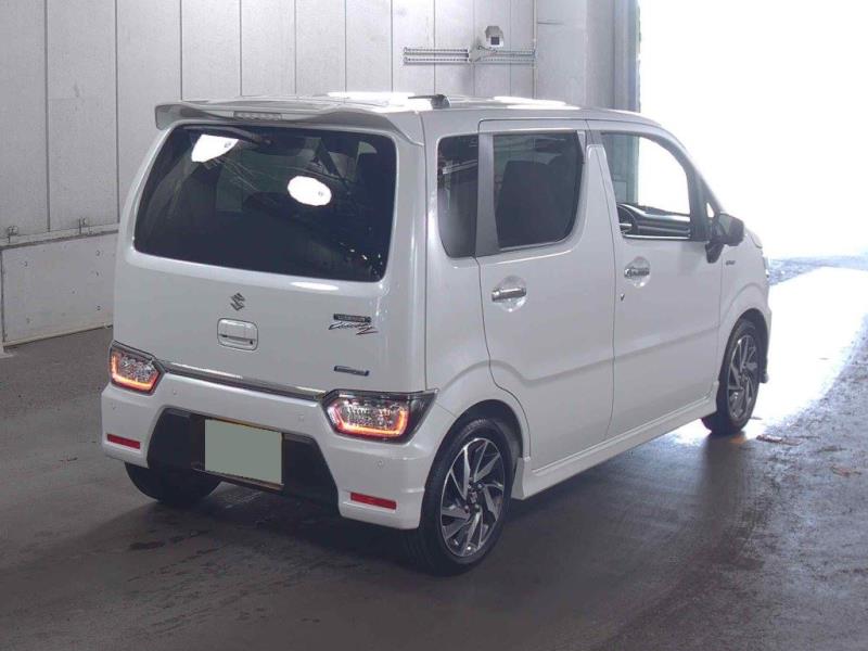 SUZUKI WAGON-R CUSTOM Z 2024/6