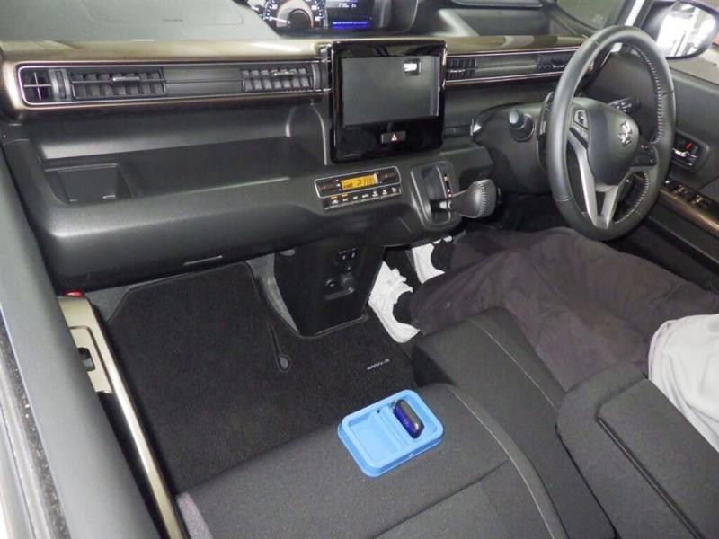 SUZUKI WAGON-R CUSTOM Z 2024/6