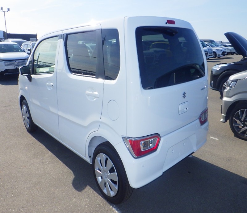 SUZUKI WAGON R 2025/8