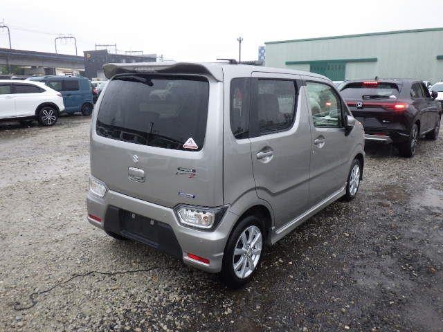 SUZUKI WAGON-R CUSTOM Z 2024/3