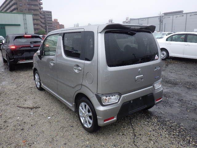 SUZUKI WAGON-R CUSTOM Z 2024/3