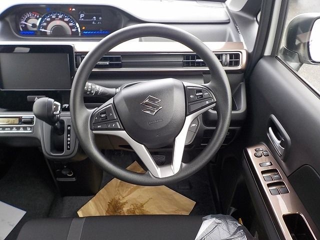 SUZUKI WAGON R CUSTOM Z 2025/10