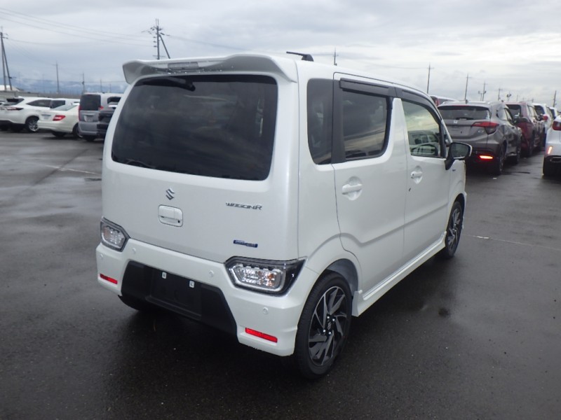 SUZUKI WAGON R 2026/4