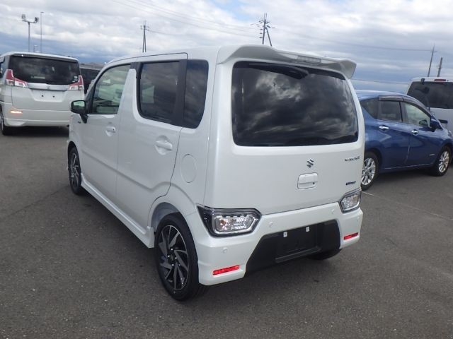 SUZUKI WAGON R 2026/5