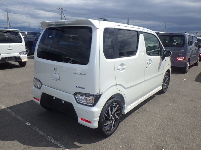 SUZUKI WAGON R 2026/5