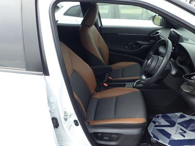 TOYOTA YARIS CROSS 2023/3