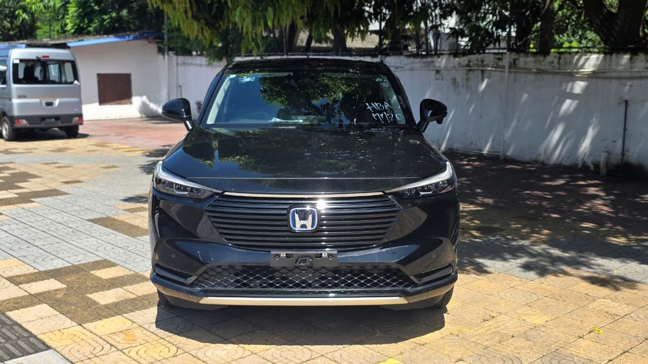 HONDA VEZEL 2023/8
