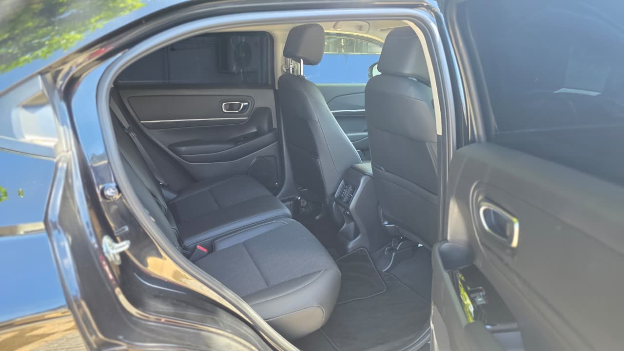 HONDA VEZEL 2023/8