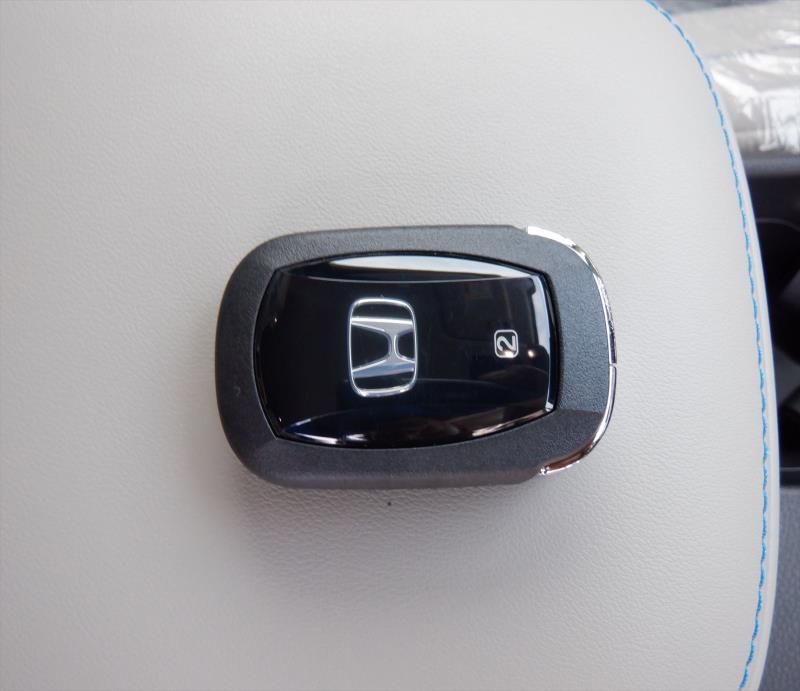 HONDA VEZEL 2025/5