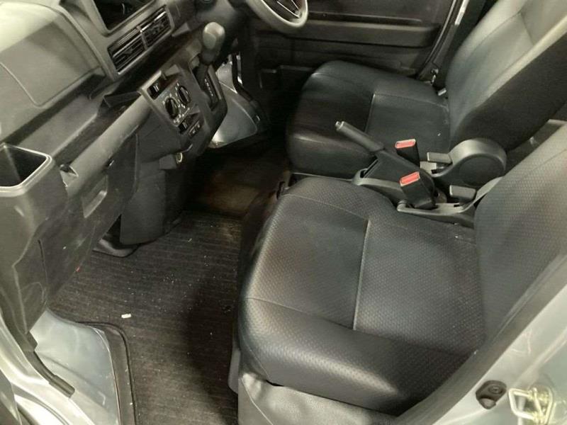 TOYOTA PIXIS 2023/1