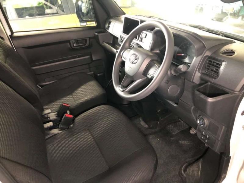 TOYOTA PIXIS VAN 2024/6