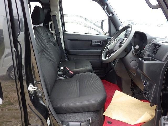 DAIHATSU HIJET CARGO 2023/2