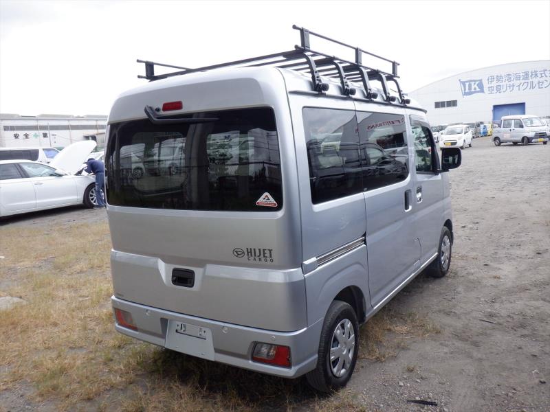 DAIHATSU HIJET CARGO 2023/7